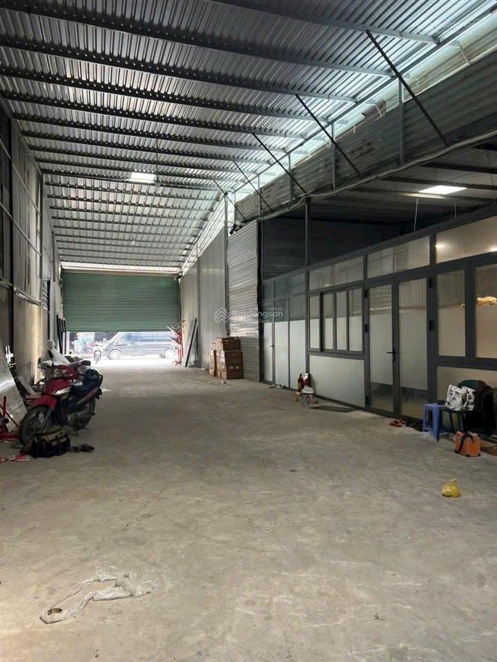 Cho thuê kho xưởng 700m mặt tiền nguyễn duy trinh gần khu cn, quận 9