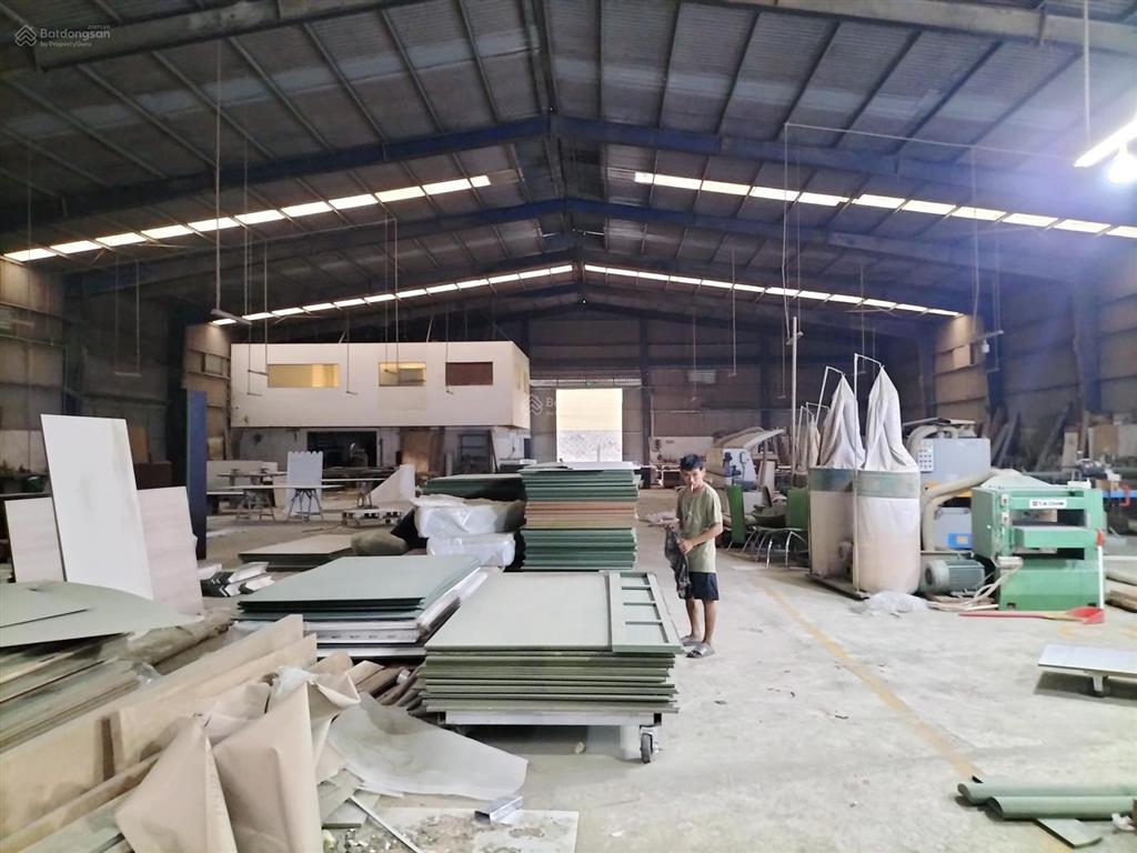 Cho thuê xưởng 1800m2 đường long thuận, quận 9, gần vinhome