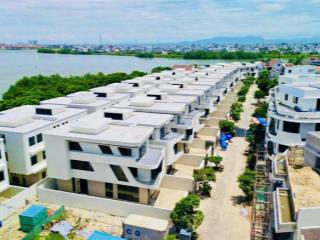 Bán nhà biệt thự mặt sông hàn, ngay trung tâm tp đà nẵng. khu vực sầm uất, ưu đãi cho kh thiện chí