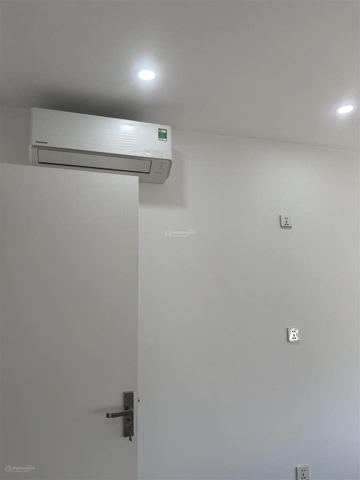 Chính chủ cho thuê căn chung cư 3 ngủ  0989 298 ***