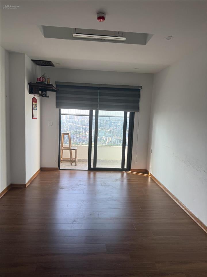 Chính chủ cho thuê căn chung cư 3 ngủ  0989 298 ***