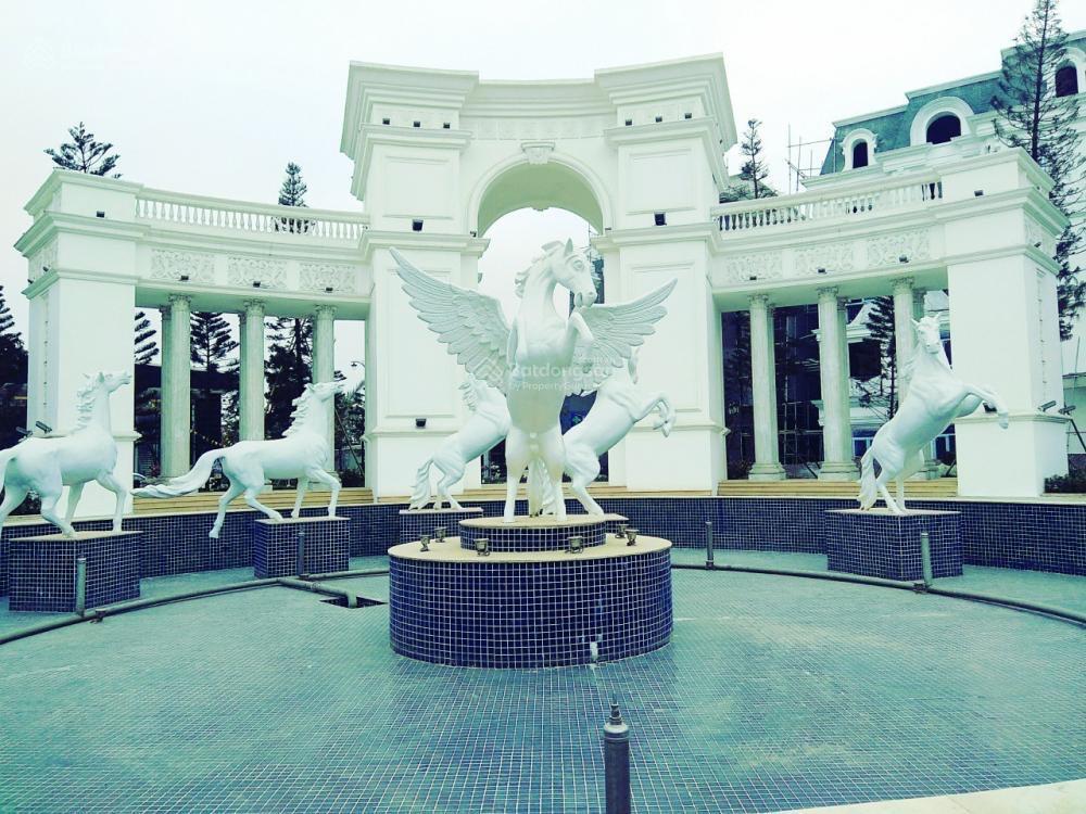 Chính chủ cần bán gấp liền kề louis city đại mỗ, sau nhà công viên, sổ đỏ, 2 thoáng, dt 105m, mt 5m
