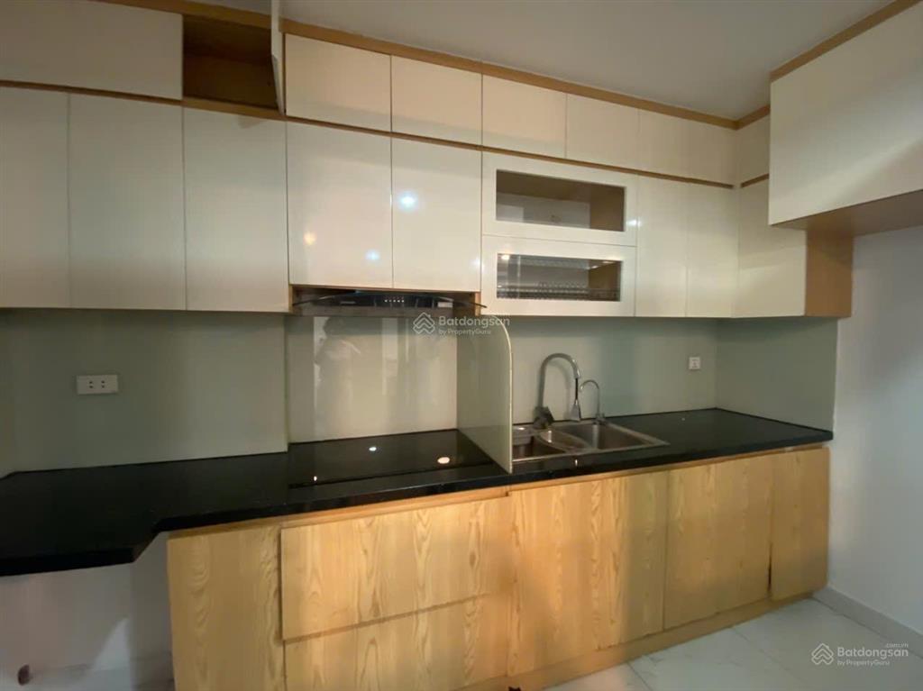 Chính chủ cần bán căn hộ 3pn, 2vs diện tích 85.8m2, full nội thất chỉ việc xách vali về ở