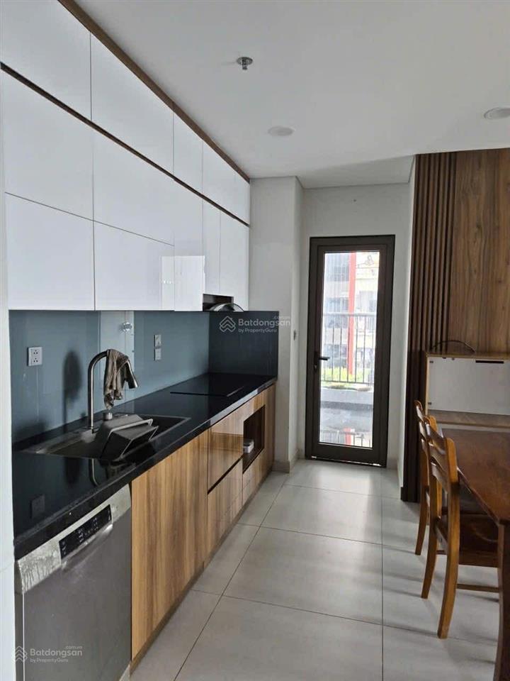Chính chủ cần bán nhanh căn 3pn 97m khai sơn city, hướng mát hơn 8 tỷ sổ đỏ