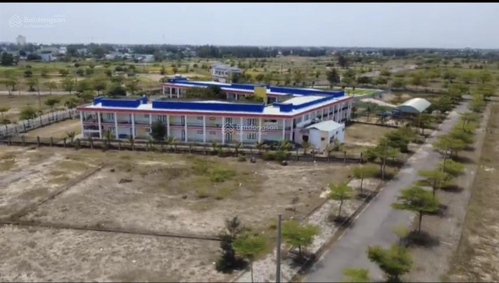 Cần tiền kinh doanh bán gấp lô đất kđt 7b đường 7m5 giá đầu tư chỉ 2 tỷ 600