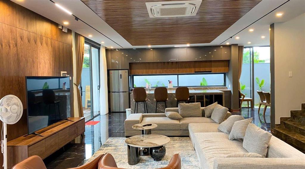Sở hữu biệt thự 3 tầng ngay nam việt á ngang 15m hiếm vừa ở vừa sinh lời  dòng tiền 55 triệu/tháng