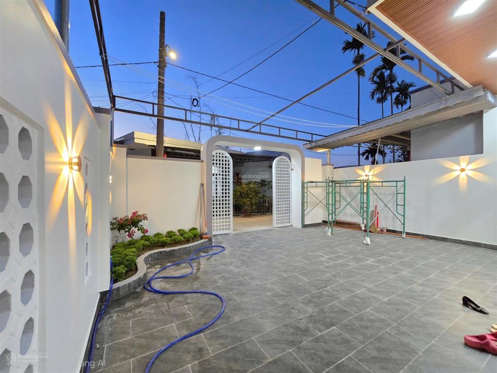 Bán nhà 2 tầng dt 150m2 ngang 8m giáng đông hoà xuân đà nẵng