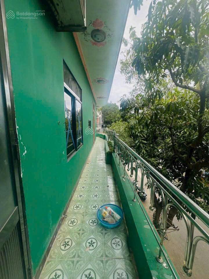 Cơ hội sở hữu nhà 2 mặt tiền gần biển 200m đà nẵng khu dân cư an ninh, tiện ích đầy đủ