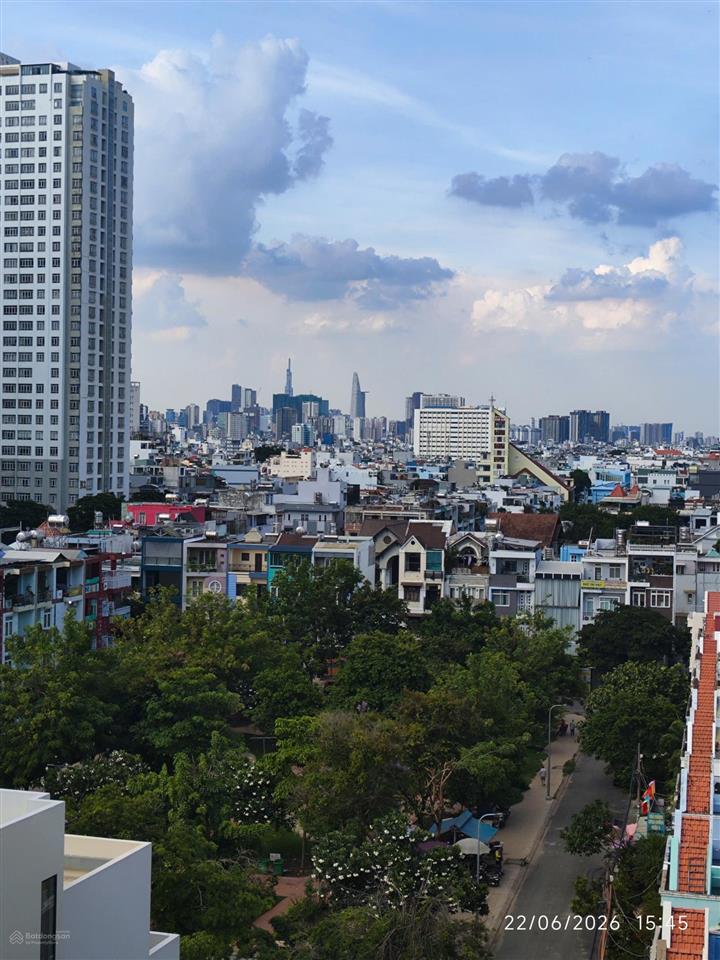 Bán căn hộ góc him lam nam khánh  p.5, q.8