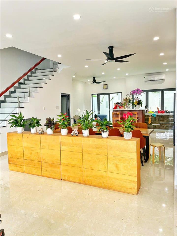 Bán nhà làng việt kiều intresco  kdc 13e, bình chánh