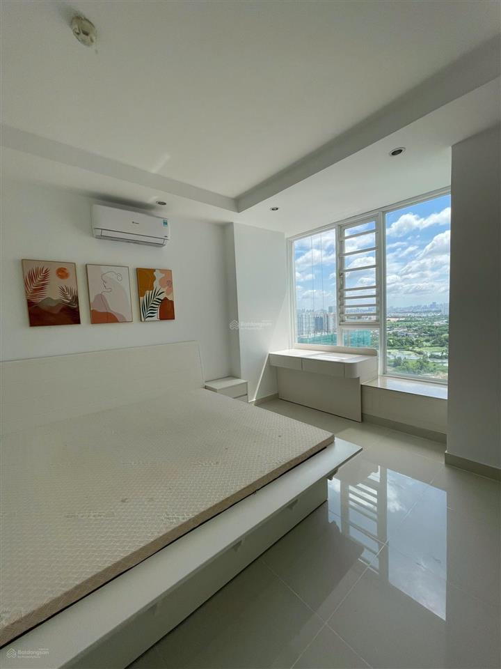 Cho thuê căn hộ terra rosa 127m²  3pn, tầng 22, view bình chánh  xem nhà ngay!