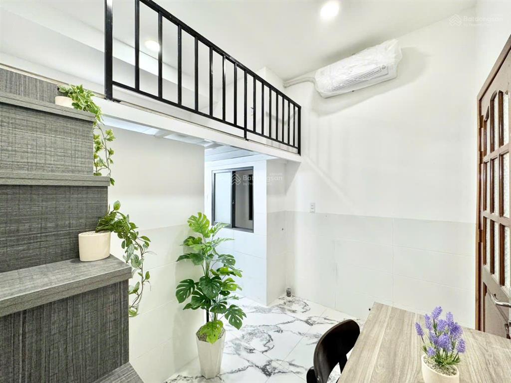 Phòng mới xây xong ngay khu cnc, đỗ xuân hợp, đối diện global city, thoáng mát, an ninh