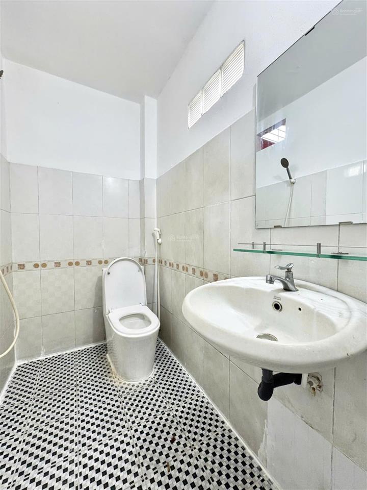 Phòng đầy đủ nội thất ngay phạm văn đồng, cầu vượt linh xuân, an ninh, rộng rãi, thuận tiện vị trí