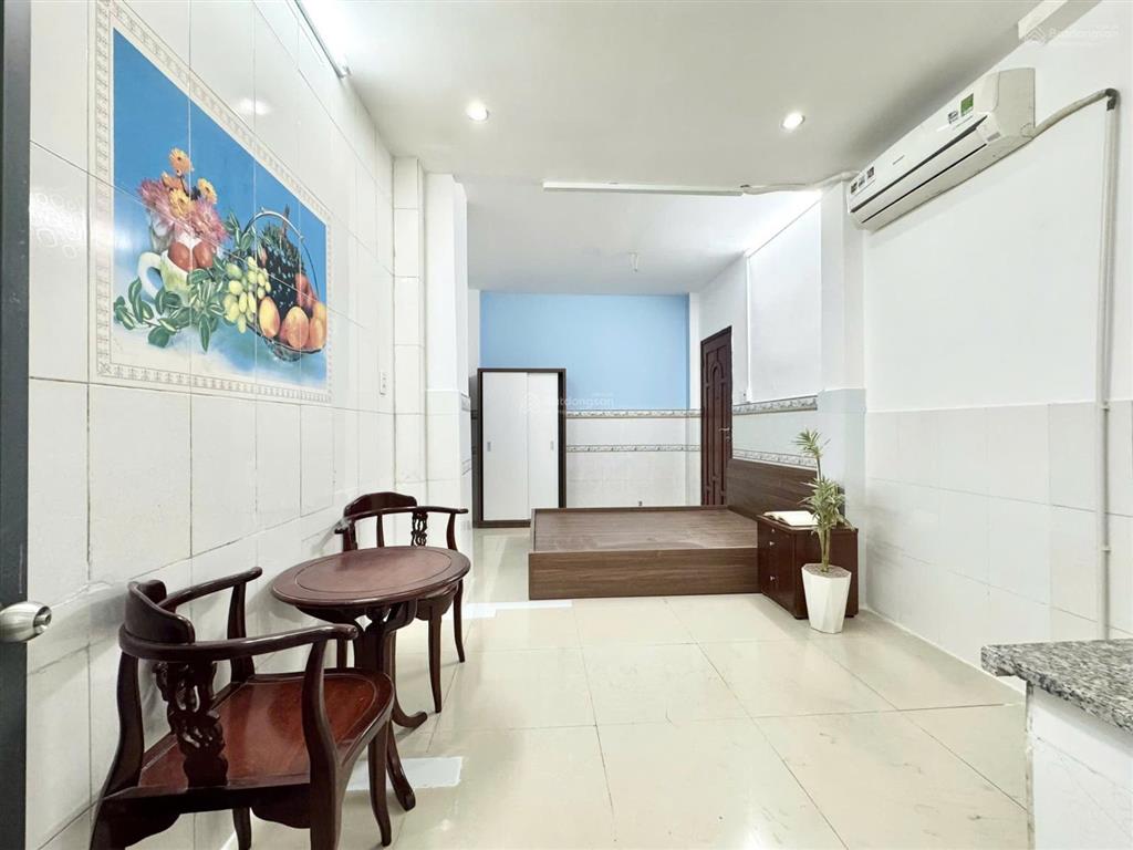 Phòng đầy đủ nội thất ngay phạm văn đồng, cầu vượt linh xuân, an ninh, rộng rãi, thuận tiện vị trí