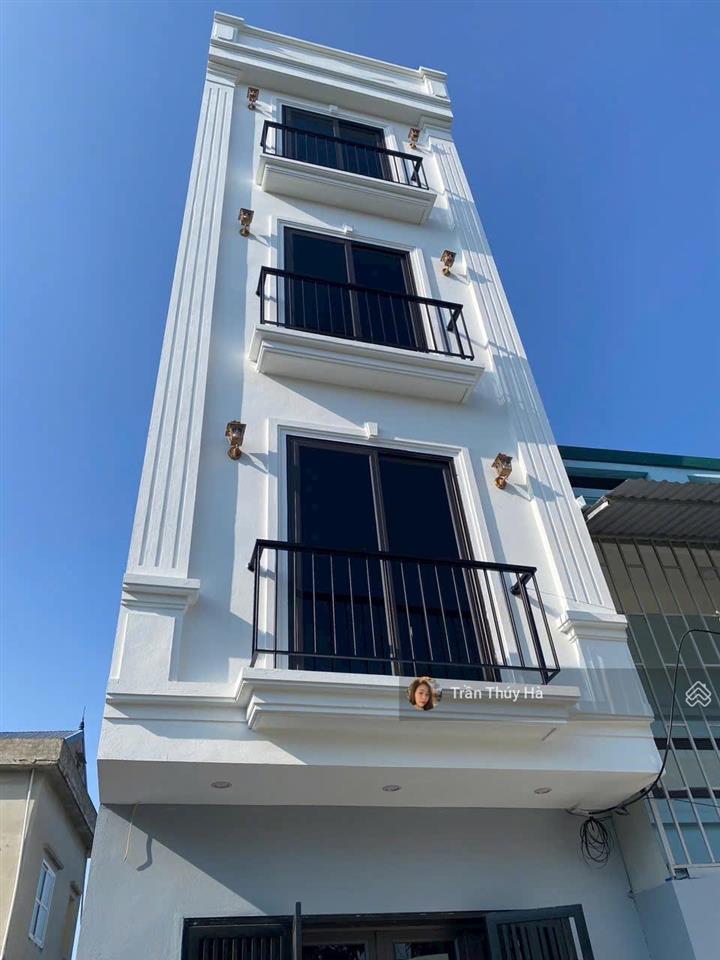 Nhà 4 tầng mới tinh ninh xá hồng vân. cần bán gấp. đường thông.