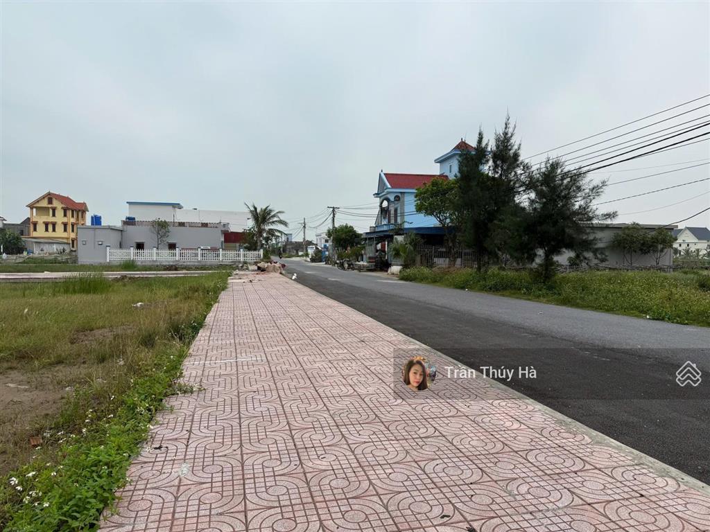 Cần bán gấp 90m2. ngay sát biển giao ninh (quất lâm). giá nhỉnh 1 tỷ
