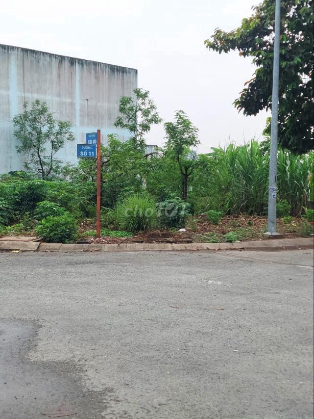 Bán lô đất nền chính chủ - sổ hồng - KDC Nam Long 