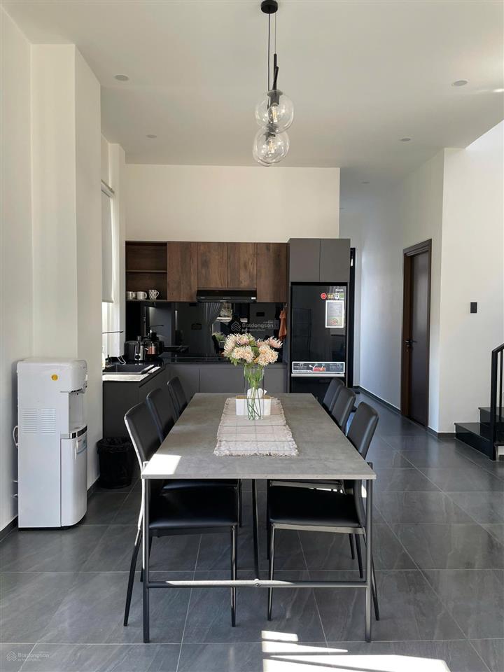 Bán villa nghỉ dưỡng tuyệt đẹp đường nam hồ  phường 11  tp. đà lạt