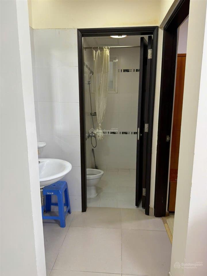 Cho thuê căn hộ chung cư phú mỹ hoàng quốc việt dt 90m, 2pn, 2wc, full nội thất, 12tr/th