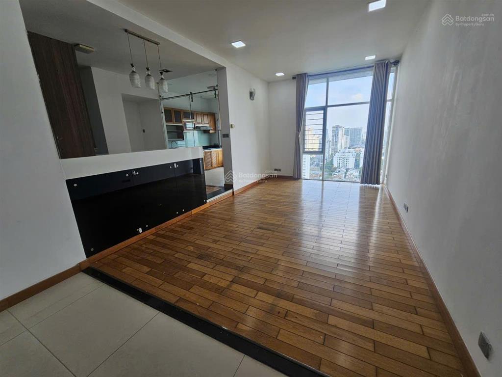 Cho thuê căn hộ chung cư phú mỹ hoàng quốc việt 90m, 2pn, 2wc nội thất cơ bản giá 13tr/th