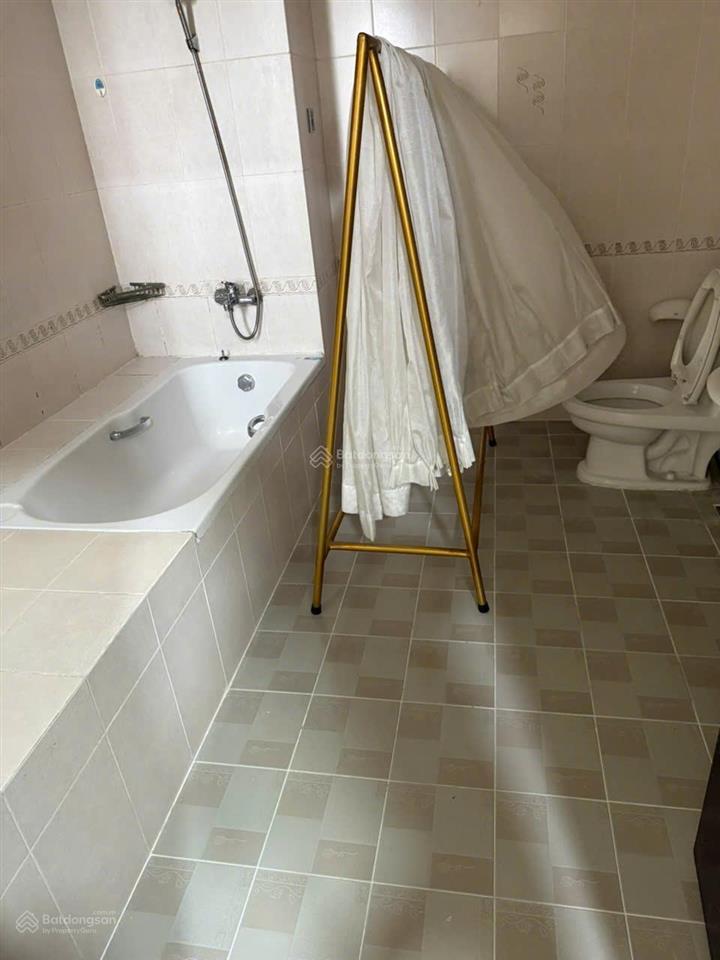 Cho thuê căn hộ chung cư phú mỹ hoàng quốc việt, dt 90m2, 2pn, 2wc, full nội thất, 12tr/th