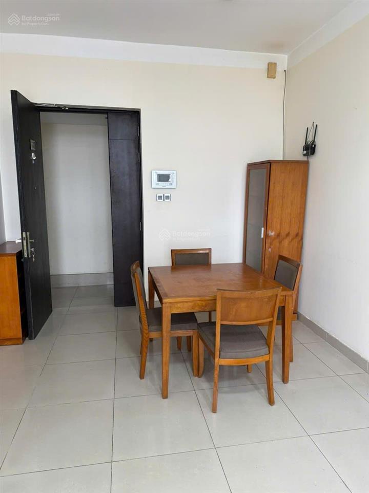 Cho thuê căn hộ chung cư phú mỹ hoàng quốc việt, dt 90m2, 2pn, 2wc, full nội thất, 12tr/th