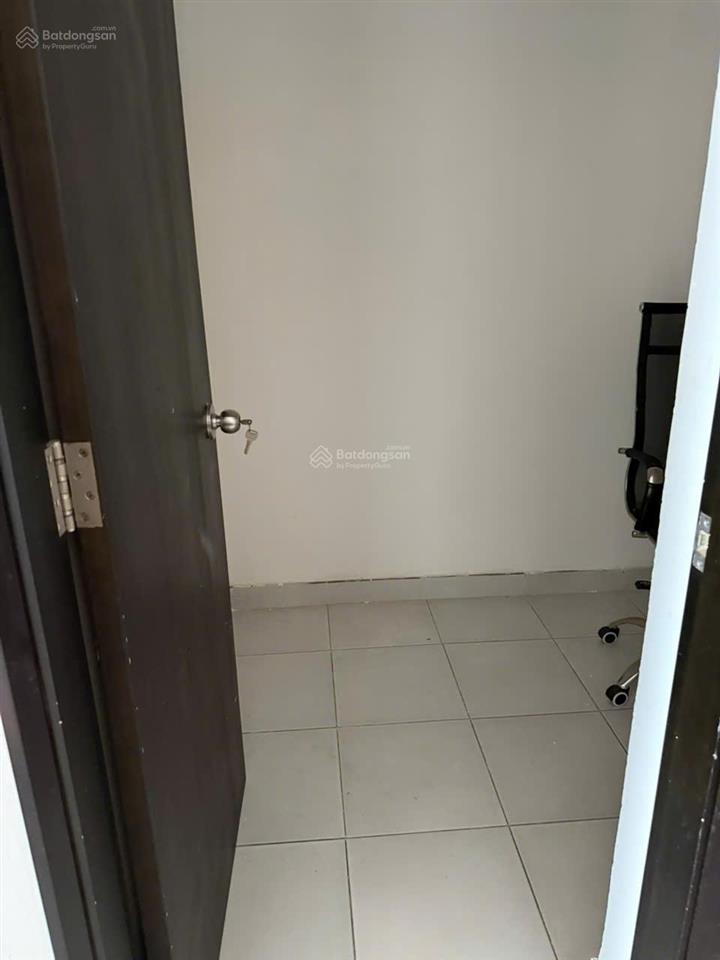 Cho thuê căn hộ chung cư phú mỹ hoàng quốc việt, dt 90m2, 2pn, 2wc, full nội thất, 12tr/th