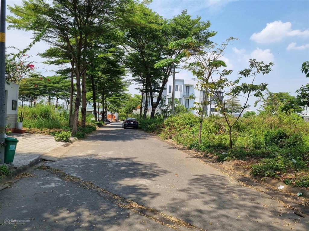 Bán đất thổ cư dự bán thời báo kinh tế phú hữu q9 giá 10.4 tỷ