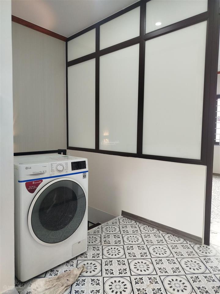 Cho thuê nhà nguyên căn còn mới 20mx3 tầng, lô góc 3 thoáng tại an dương, tây hồ, hn giá 8.5 tr