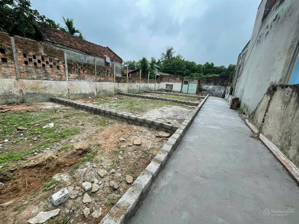 Bán đất ở tại xã thanh mai, thanh oai, hà nội với diện tích 45m2, sổ vuông, ngõ nông, trung tâm