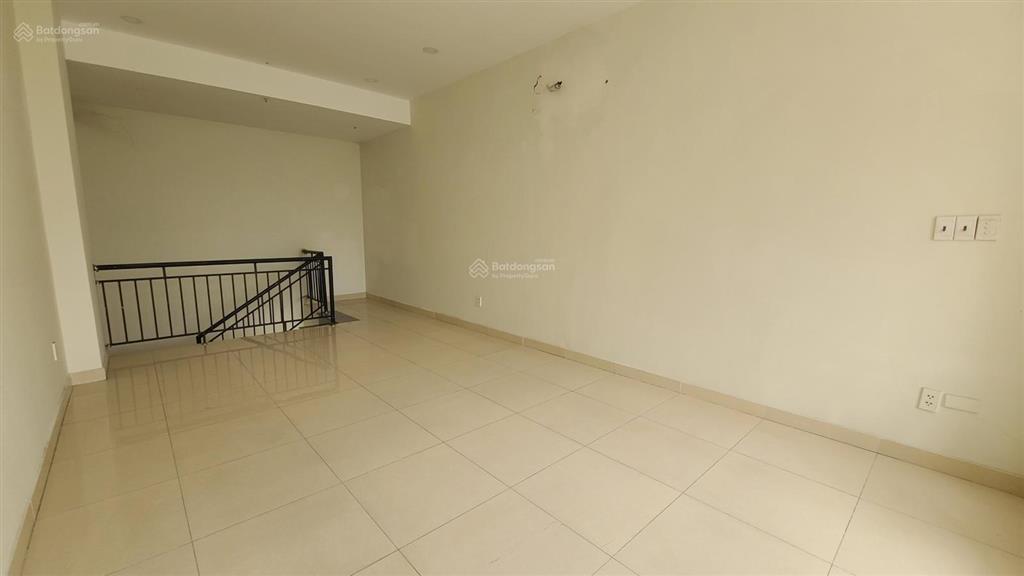 Shophouse mặt tiền chung cư dreamhome residence gò vấp 1 trệt 1 lửng giá 11 triệu