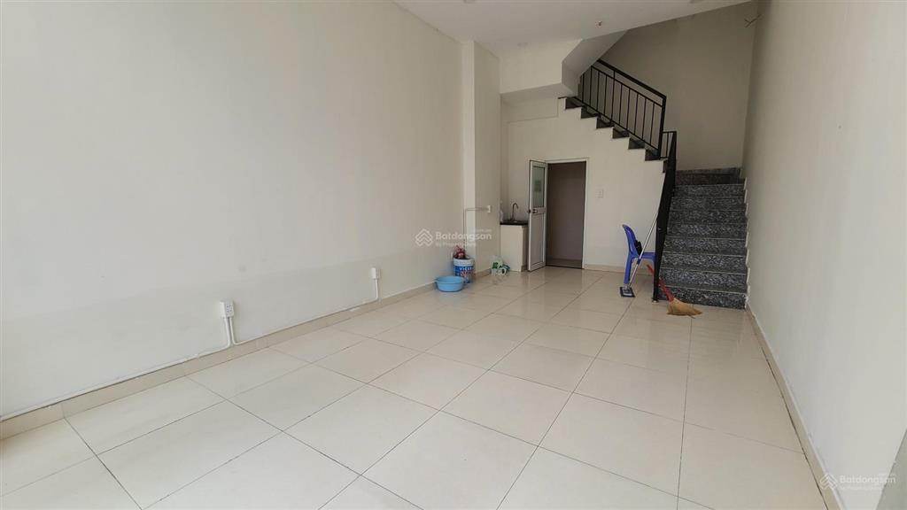 Shophouse mặt tiền chung cư dreamhome residence gò vấp 1 trệt 1 lửng giá 11 triệu