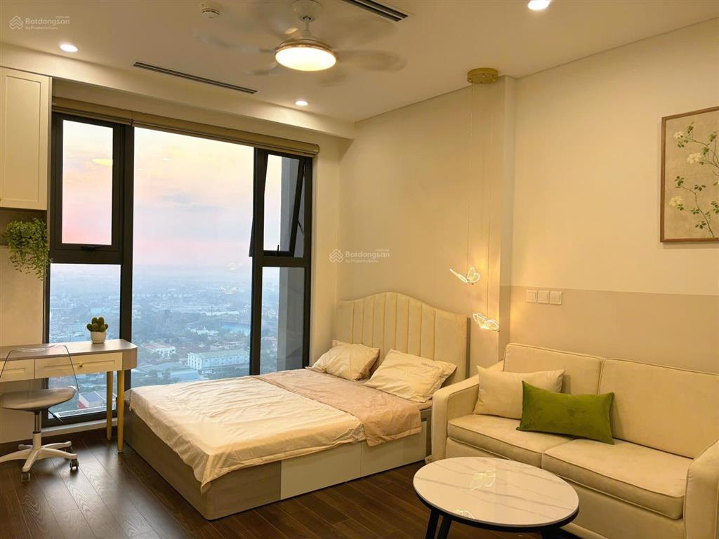 Chính chủ cần bán căn studio 32m2 tại toà cao cấp imperia smart city full nội thất, 2,8 tỷ