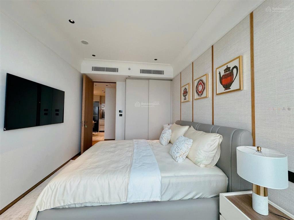 Chỉ 8,6 tỷ có ngay 1 căn 2n2vs dt 74m2 dự án d'capital trần duy hưng view công viên hồ điều hòa