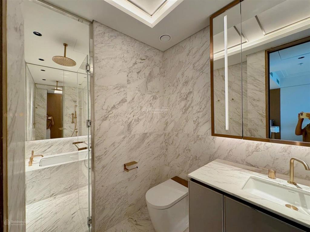 Chỉ 8,6 tỷ có ngay 1 căn 2n2vs dt 74m2 dự án d'capital trần duy hưng view công viên hồ điều hòa