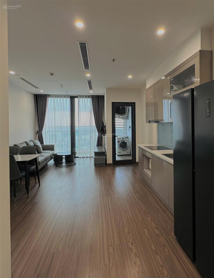 Hiếm! bán căn 3pn 2vs đẹp dt 90m2 tầng trung hướng đn cc vinhomes westpoint đỗ đức dục giá 10,6 tỷ