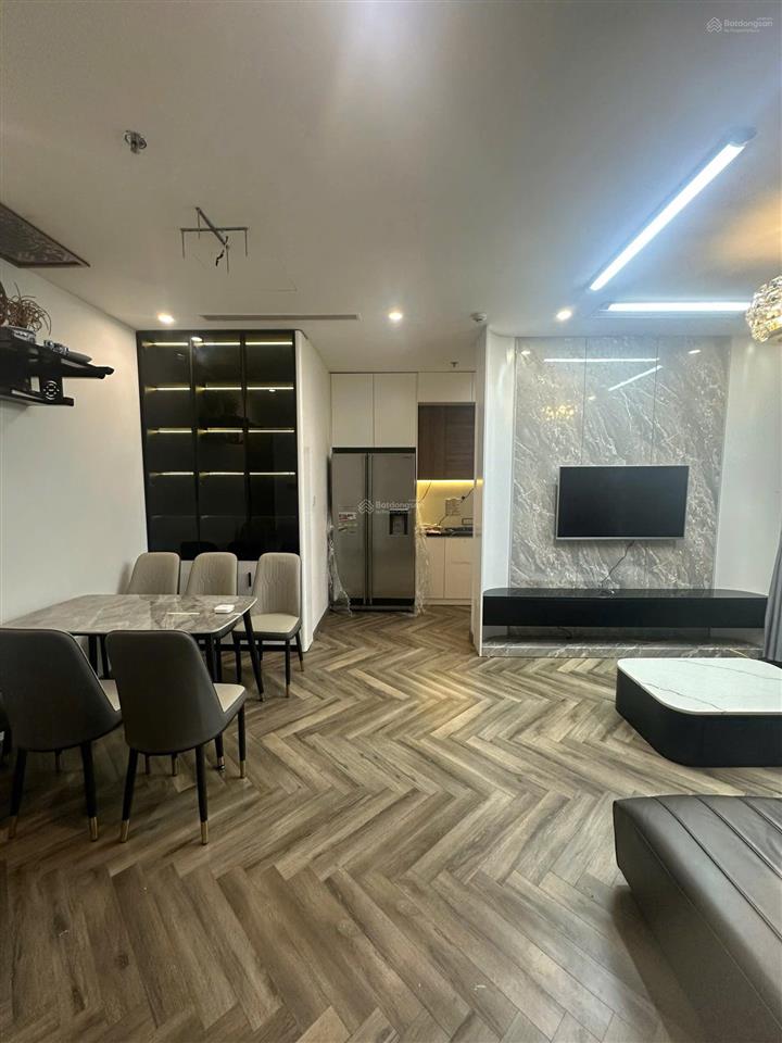 Hiếm! duy nhất đúng 1 căn 2pn2vs giá 8,3 tỷ dt 68m² dự án cao cấp vin skylake view hồ điều hòa