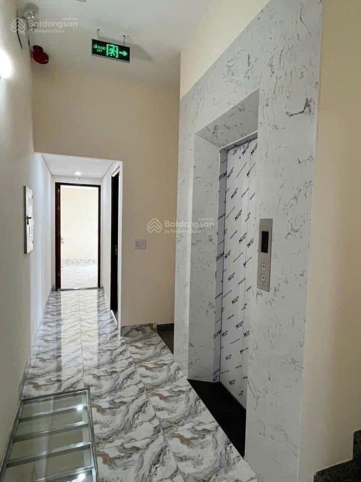 15,9 tỷ tòa căn hộ 2 mặt tiền hòa xuân. thu nhập 75tr/th