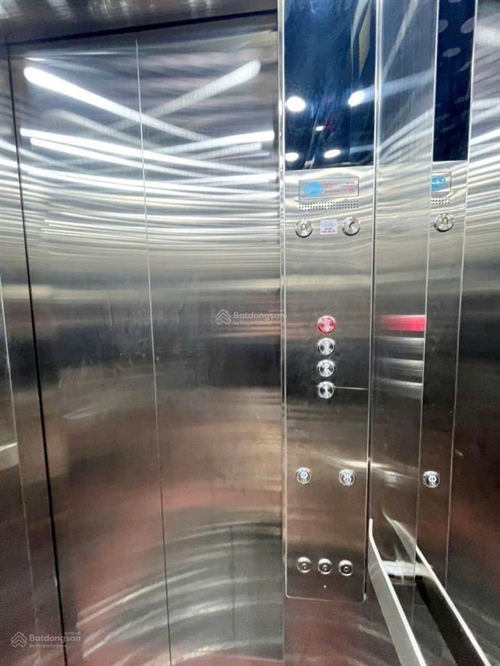 Bán toà căn hộ dt 120tr/tháng cách sông hàn chỉ 2 phút, dt khủng 171m, ngang 9m. view pháo hoa