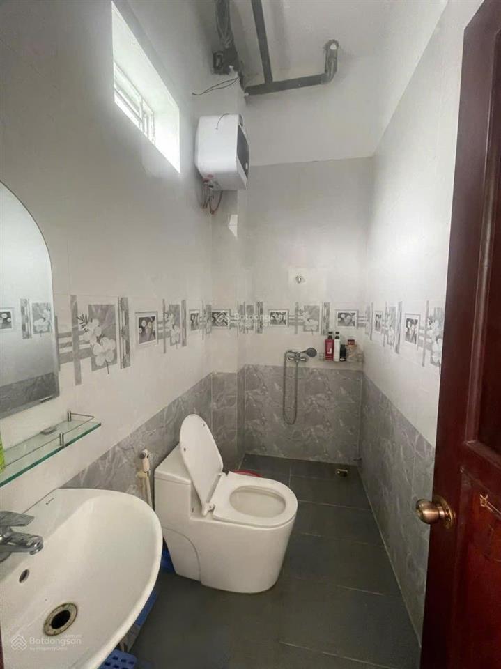 Bán nhà 3 tầng đường bùi thiện ngộ, hòa xuân đà nẵng, giá 6 tỷ thương lượng trực tiếp