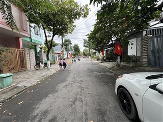 Bán lô đất đẹp đường lê cao lãng  gần sông cẩm lệ  song song đường thăng long  dt  100 m2