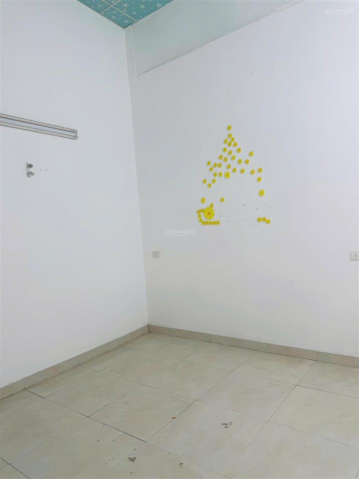 Cần bán nhà 2 tầng mt đường 10,5m  huỳnh ngọc huệ  p. thanh khê  vị trí kinh doanh tốt  giá rẻ