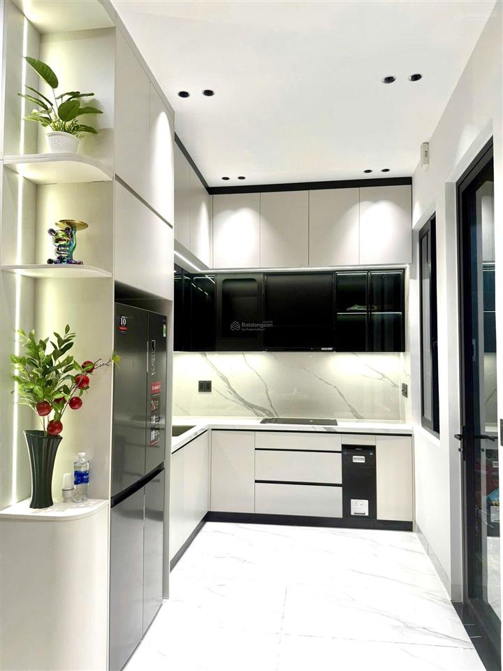 Cần bán nhà đẹp 3 tầng  gần xô viết nghệ tĩnh  rộng 7m  full nội thất xịn  giá tốt gọi lê minh