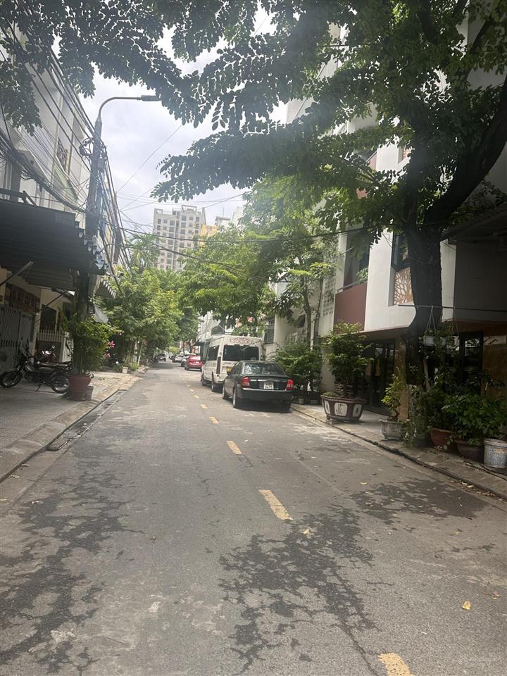 Bán nhà đẹp 2 tầng đường phan trọng tuệ  p. hòa cường  ngay đh đông á  giá tốt  gọi lê minh