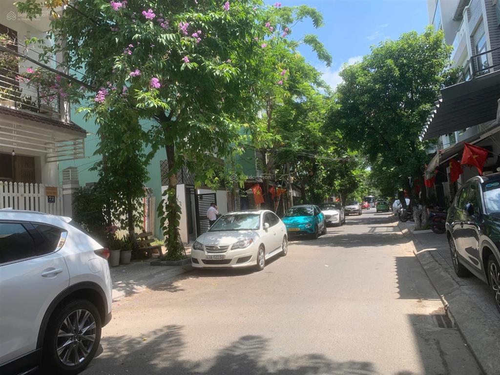 Cần bán nhanh  lô đất đẹp đường nguyễn dữ  gần phan đăng lưu  dt lớn 300 m2  giá cực tốt