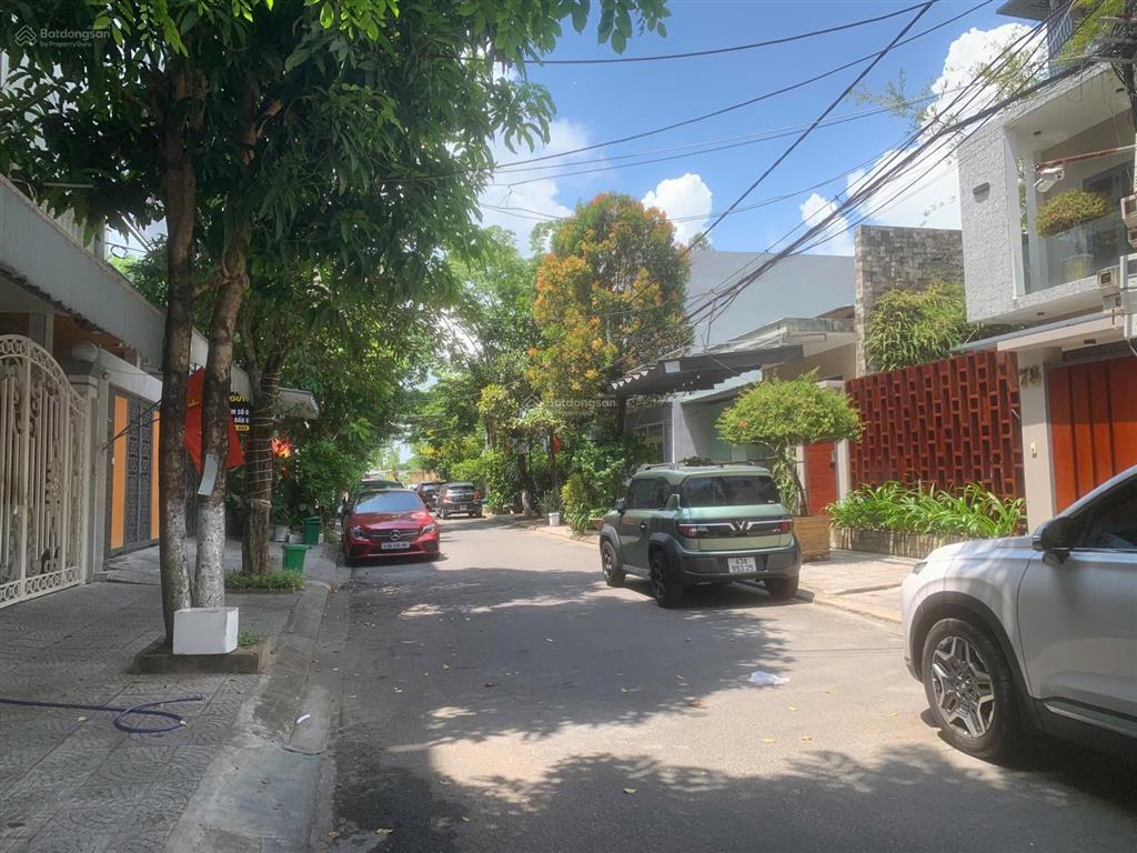 Cần bán nhanh  lô đất đẹp đường nguyễn dữ  gần phan đăng lưu  dt lớn 300 m2  giá cực tốt