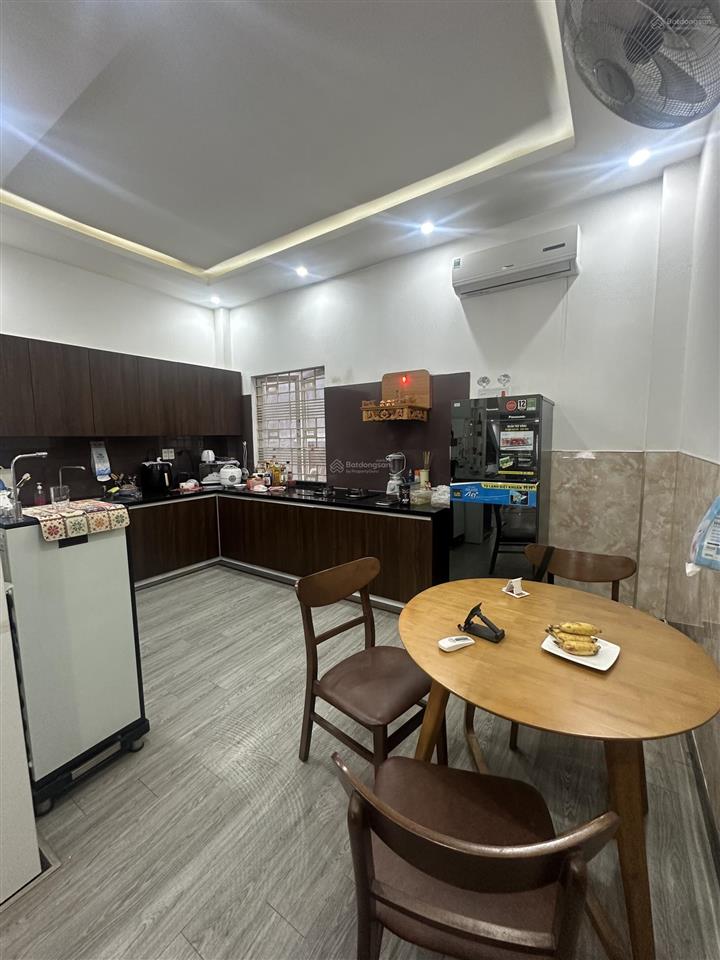 Cần bán nhanh  nhà đẹp 3 đường tạ mỹ duật  ngay khu phố hàn  biển mỹ khê  sơn trà  giá tốt