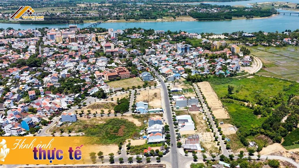 Bán đất phố cổ hội an  cách chùa cầu 900m