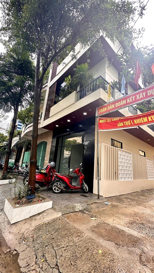 Nhà 3 tầng góc 3 mặt thoáng full nội thất vừa ở vừa kinh doanh quận hải châu, đà nẵng