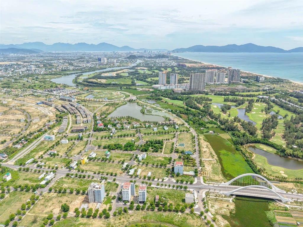 Chuyển nhượng lô đất biệt thự kênh và lô mặt tiền sông cổ cò sau lưng cocobay đà nẵng